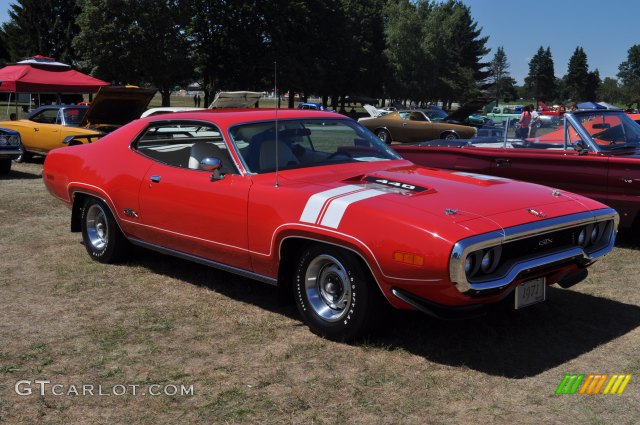 2012 Mopars at the Red Barns